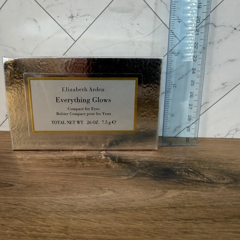 Elizabeth Arden Everything Glows Compact For Eyes Rare Discontinued NIB